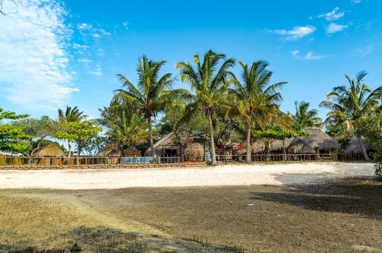Manico Camp Hotel Inhaca Bagian luar foto